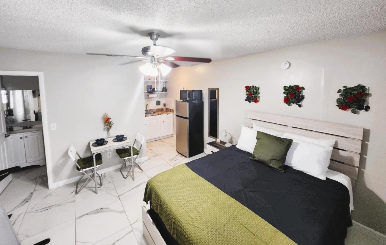 Adorable Mini Suite In Тампа Екстериор снимка